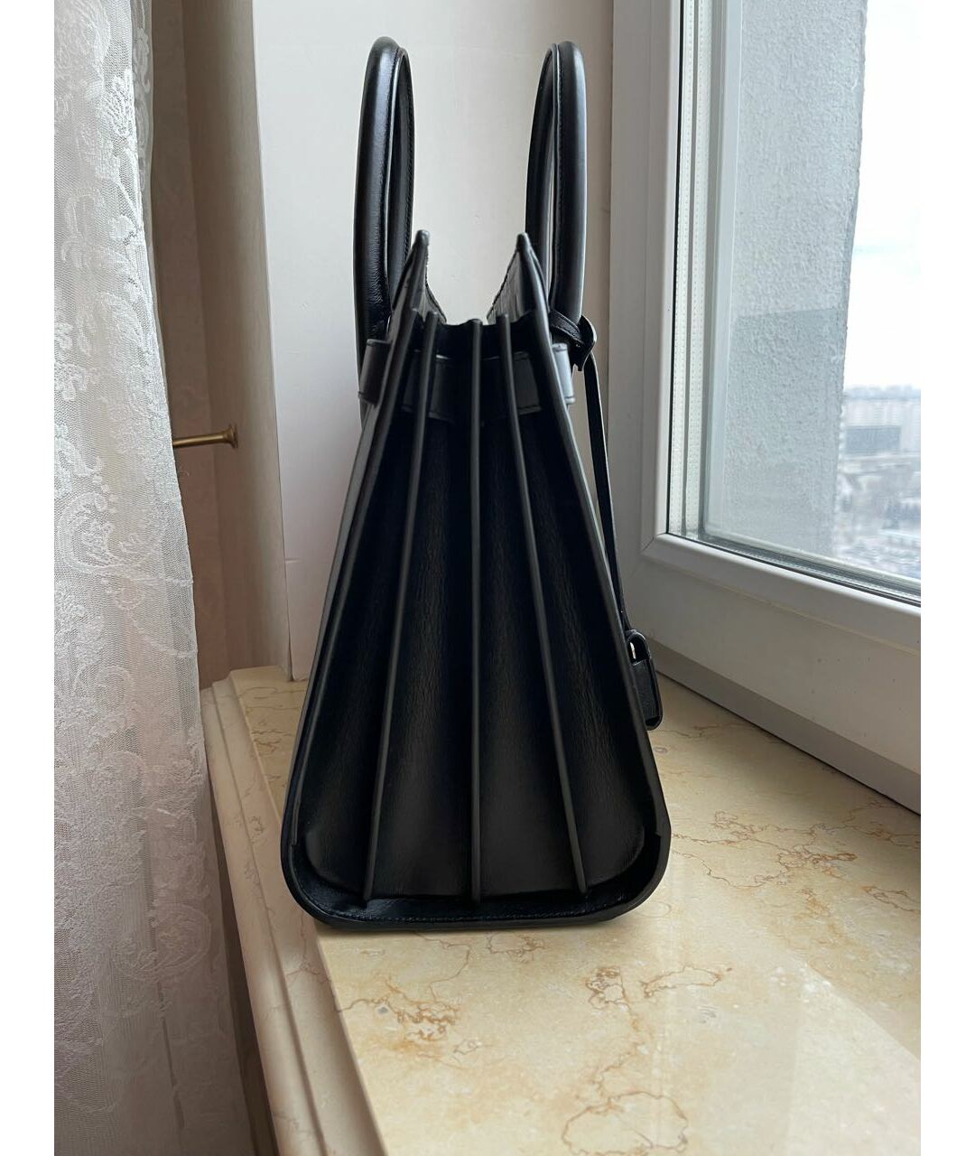 SAINT LAURENT Черная кожаная сумка тоут, фото 4