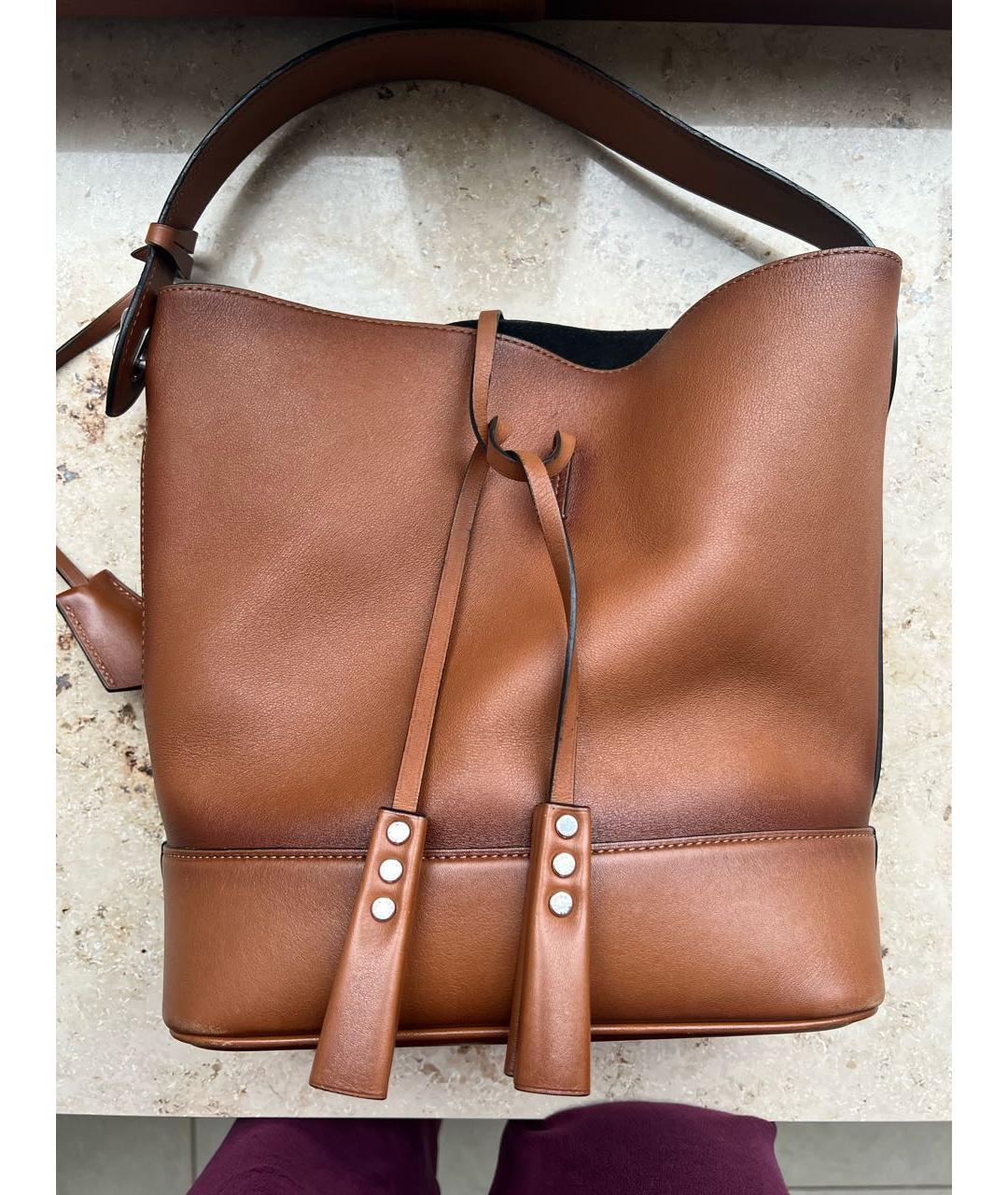 LOUIS VUITTON Коричневая кожаная сумка через плечо, фото 9
