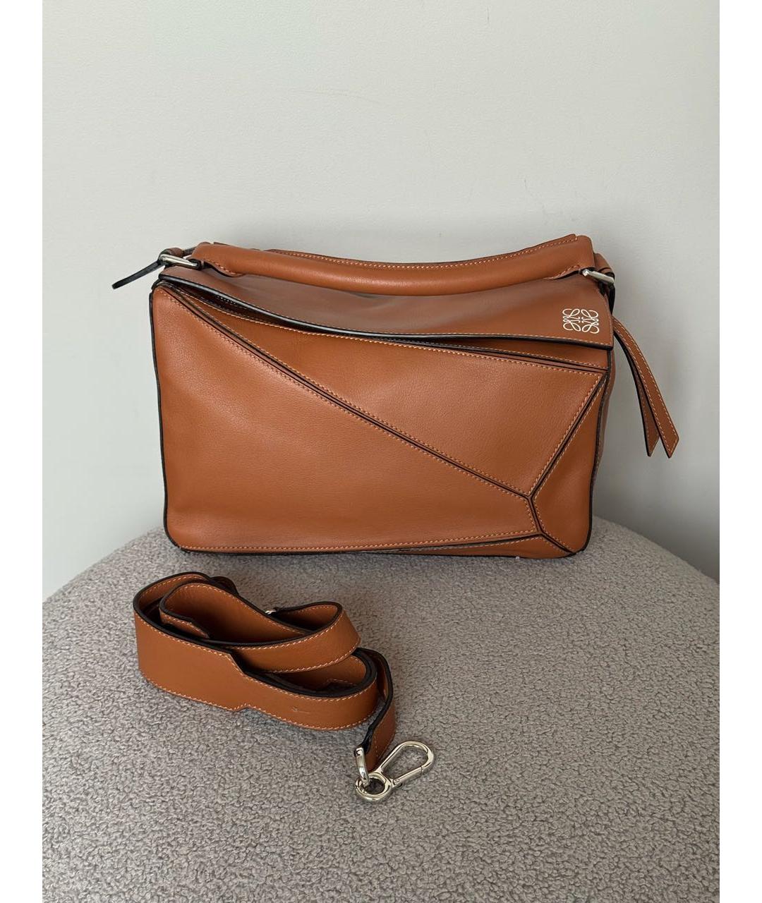 LOEWE Коричневая кожаная сумка через плечо, фото 2