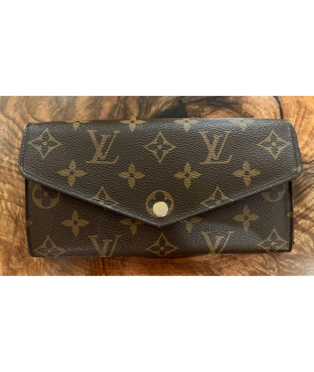 LOUIS VUITTON Коричневый кошелек, фото 6