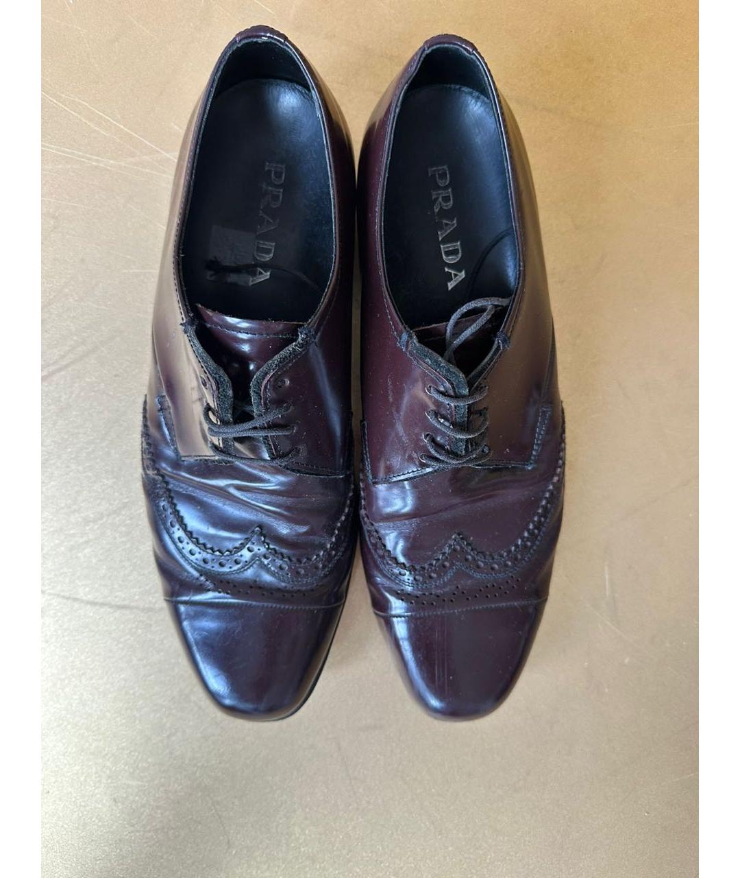 PRADA Коричневые низкие ботинки из лакированной кожи, фото 4