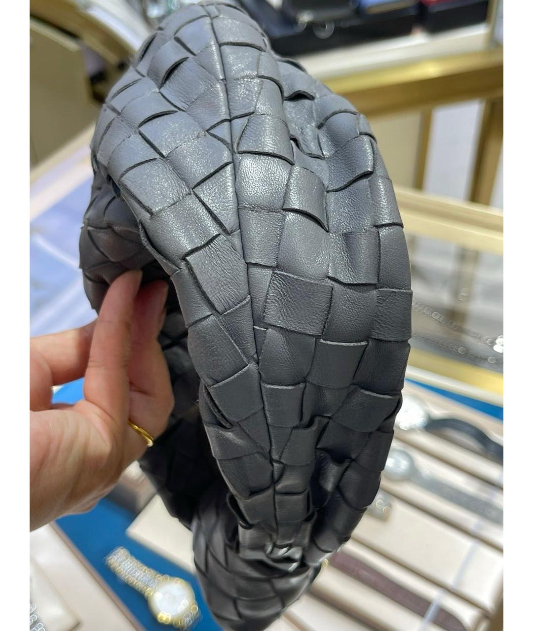 BOTTEGA VENETA Серая кожаная сумка с короткими ручками, фото 8