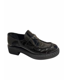 PRADA Лоферы