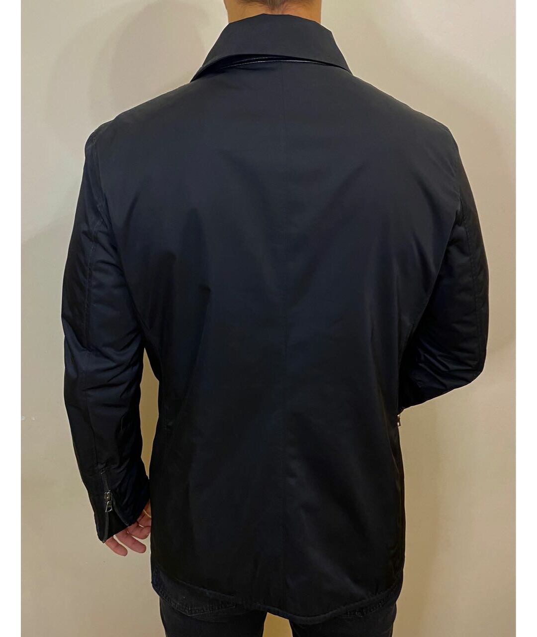 CORTIGIANI Черная полиэстеровая куртка, фото 2