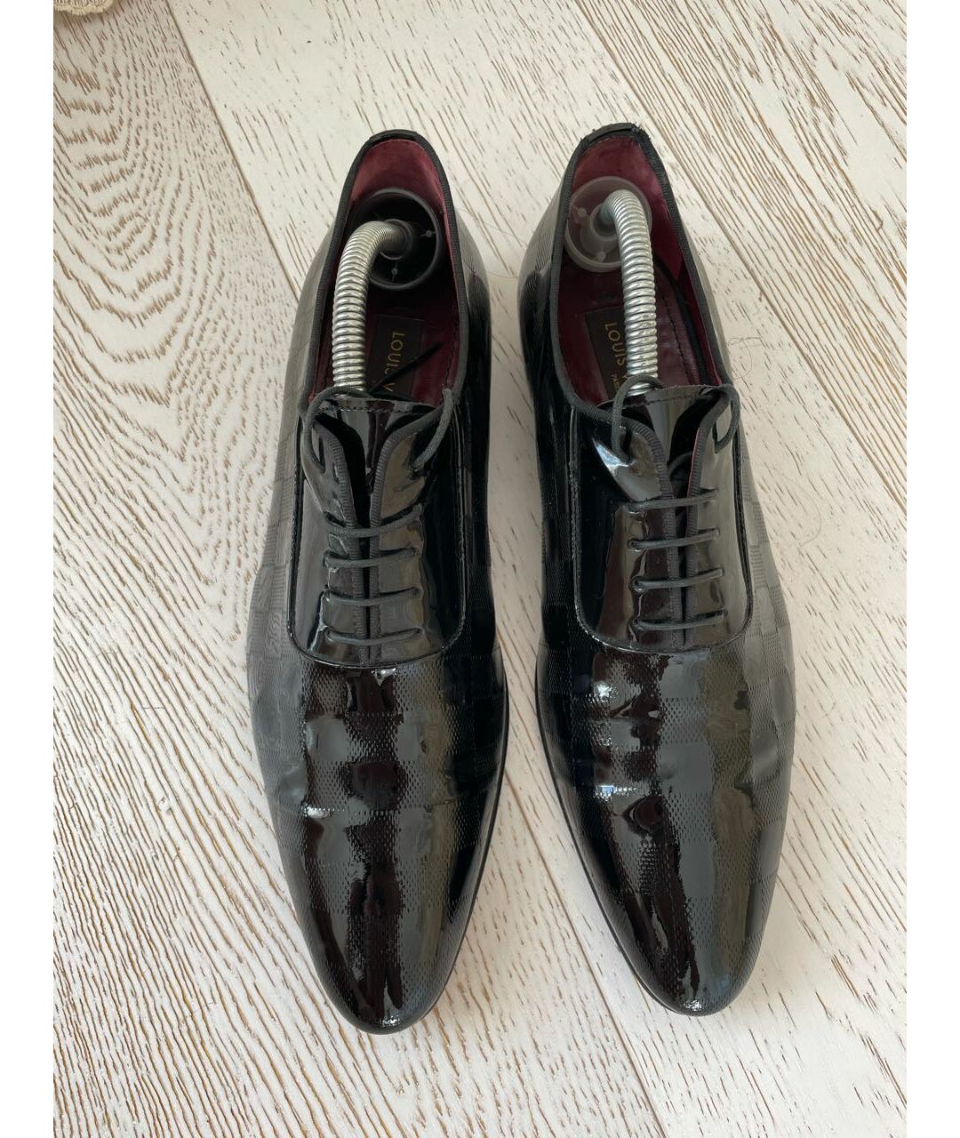 LOUIS VUITTON PRE-OWNED Черные туфли из лакированной кожи, фото 2