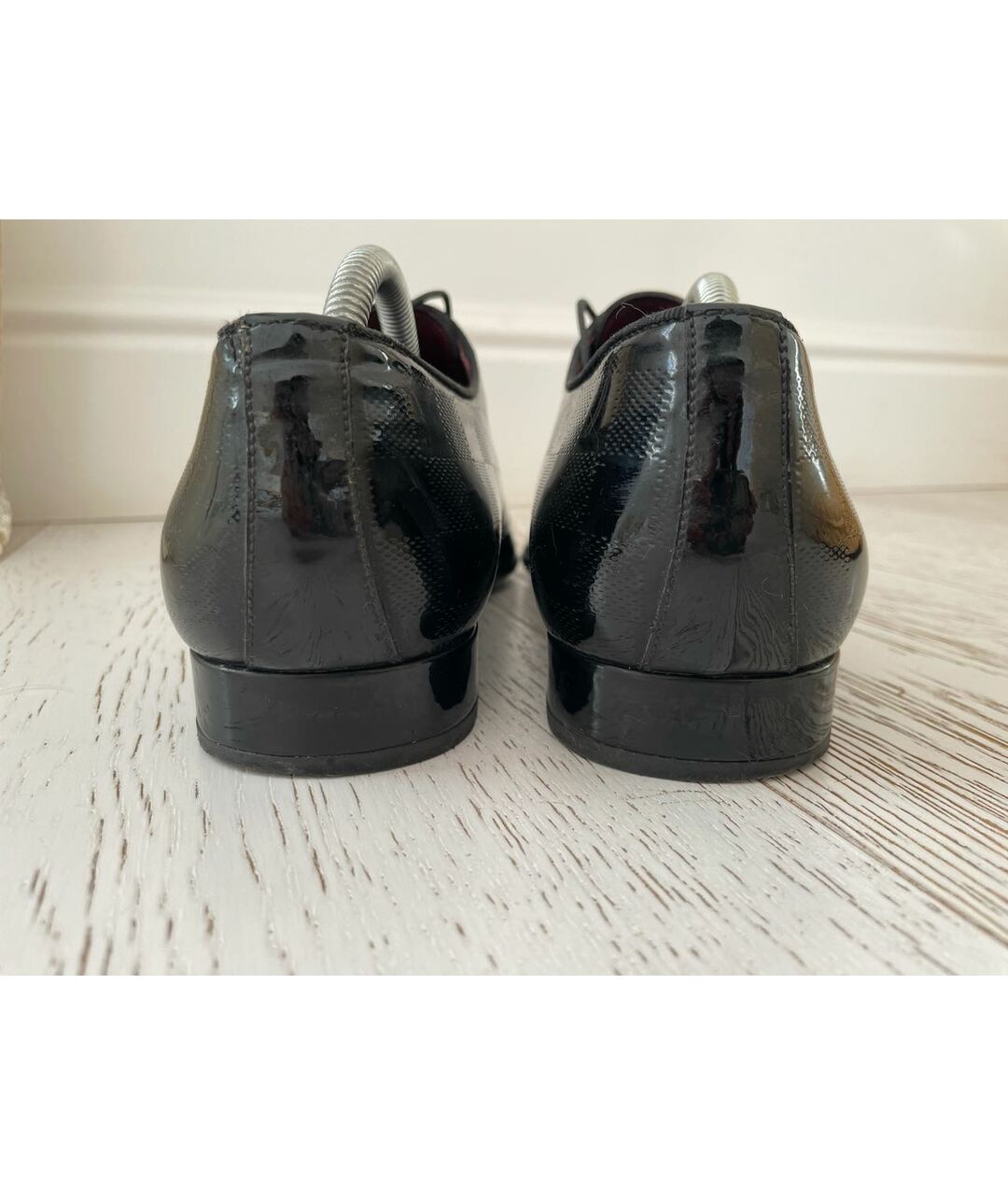 LOUIS VUITTON PRE-OWNED Черные туфли из лакированной кожи, фото 4