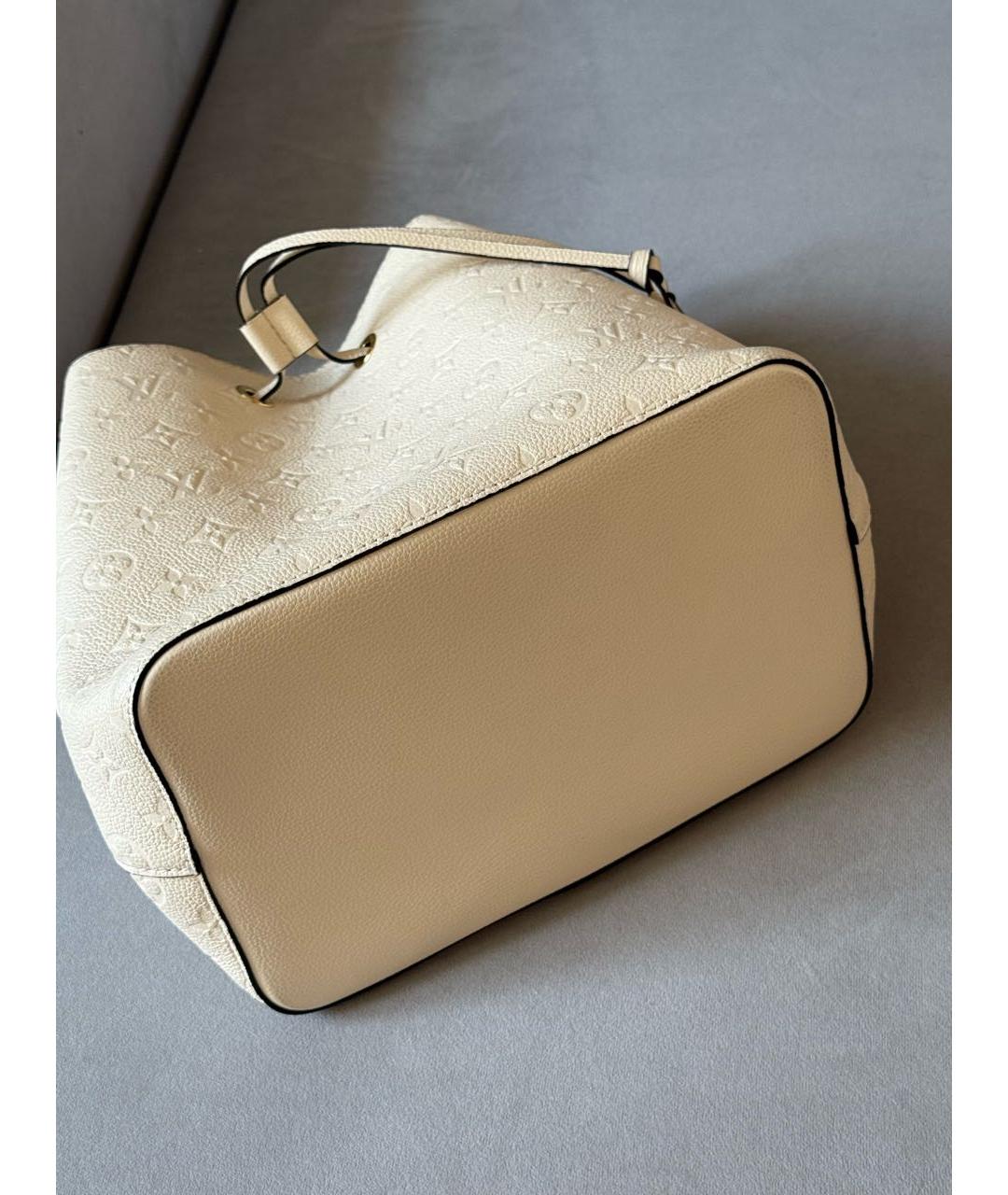 LOUIS VUITTON Бежевая кожаная сумка с короткими ручками, фото 4