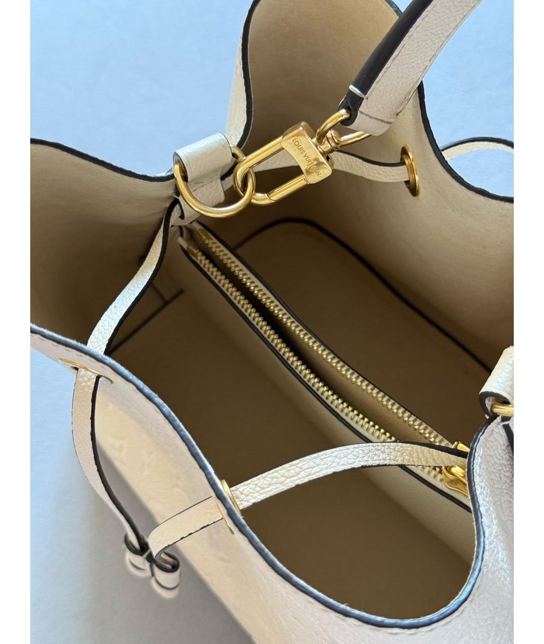 LOUIS VUITTON Бежевая кожаная сумка с короткими ручками, фото 7