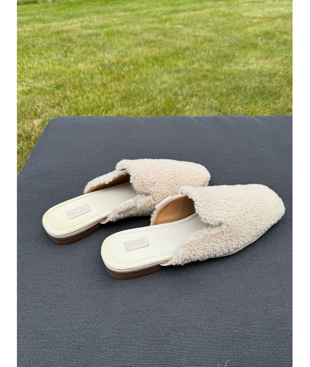 UGG AUSTRALIA Бежевые сандалии, фото 4