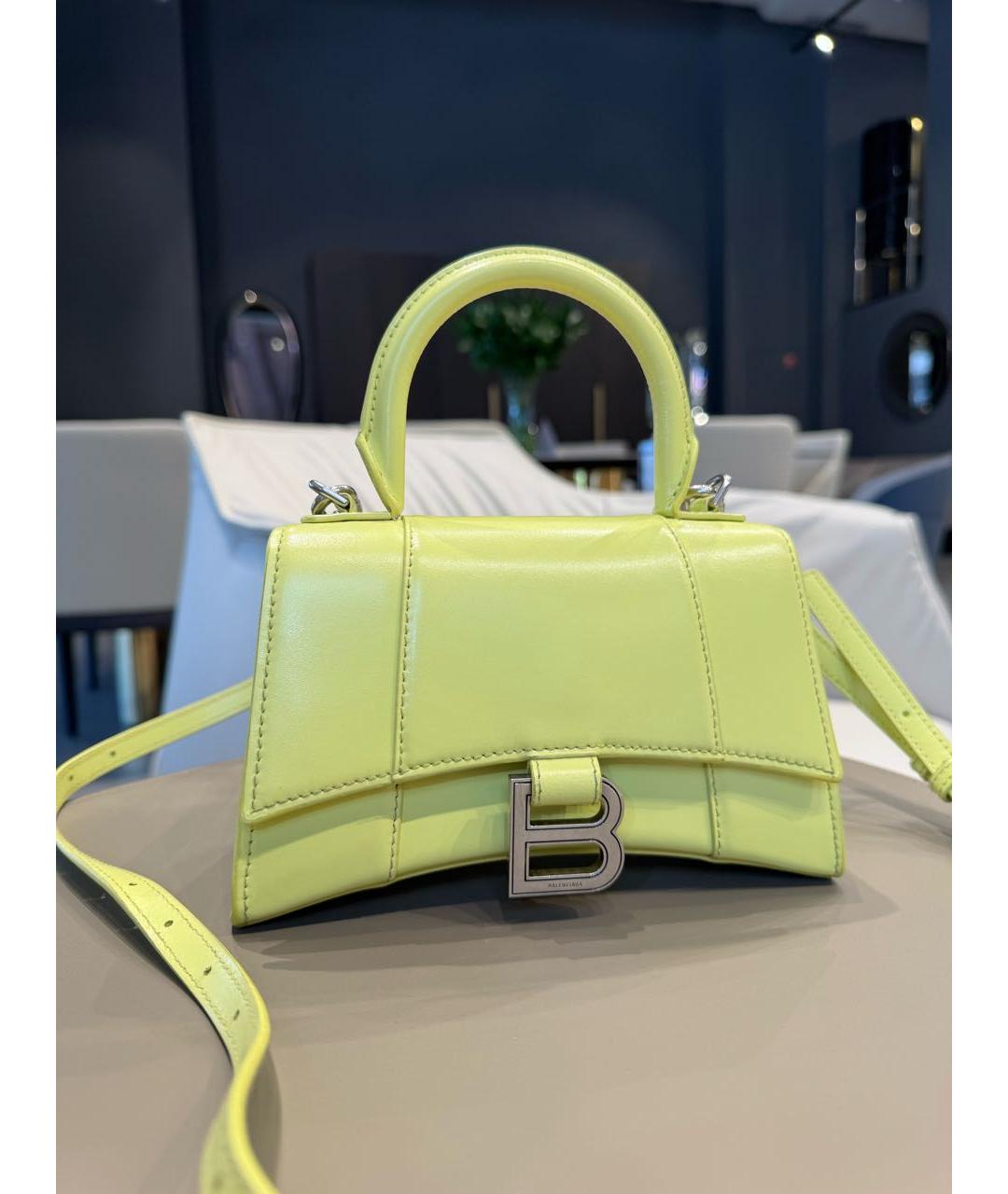 BALENCIAGA Салатовая кожаная сумка с короткими ручками, фото 5