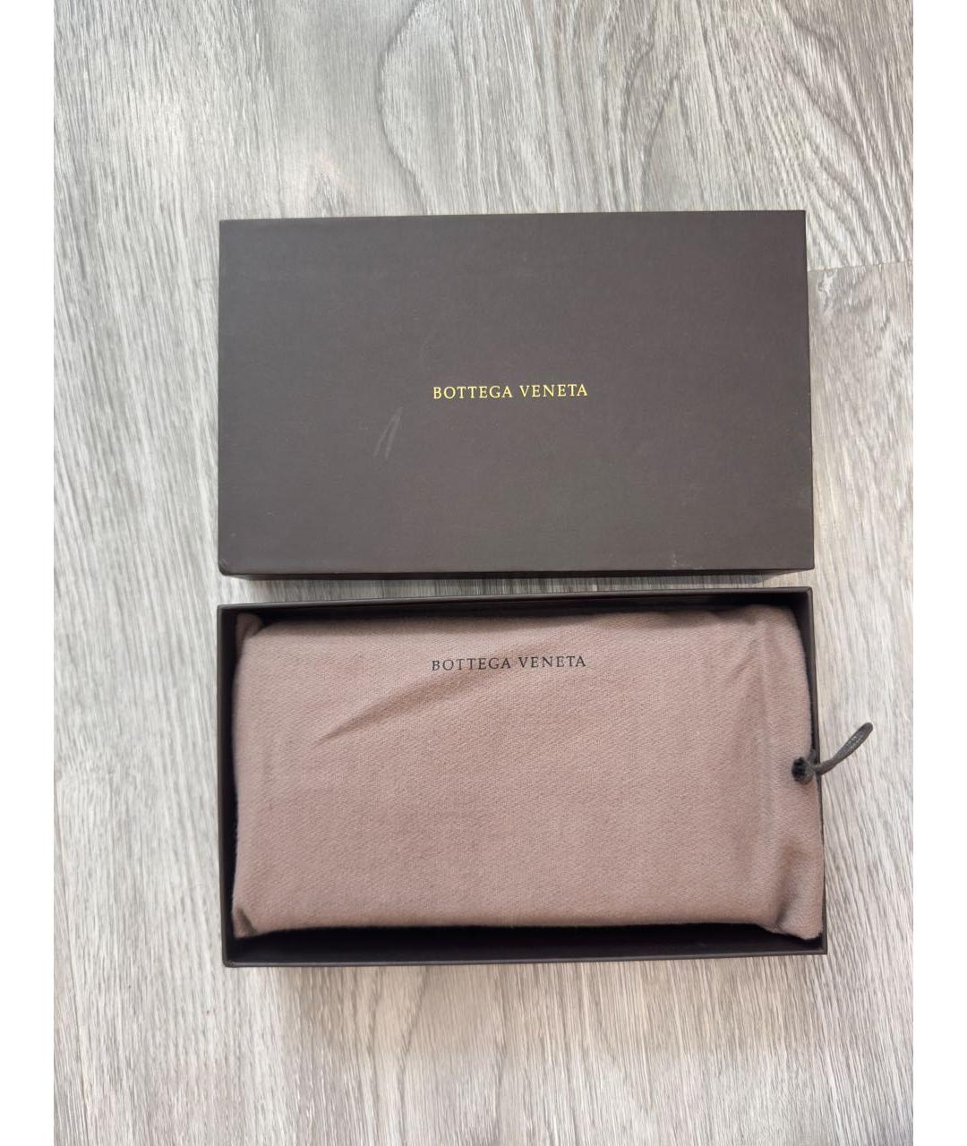 BOTTEGA VENETA Бордовый кожаный кошелек, фото 8