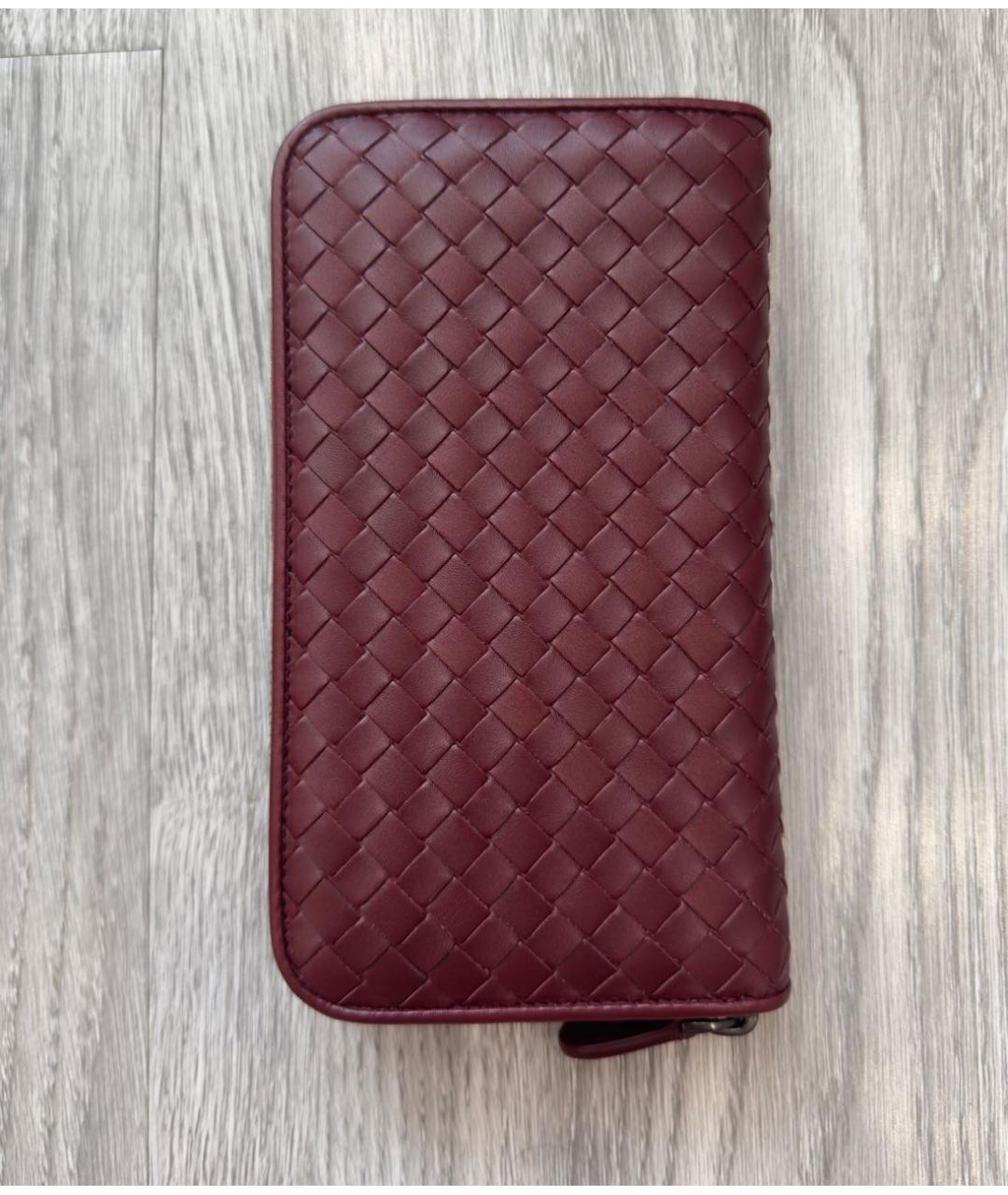 BOTTEGA VENETA Бордовый кожаный кошелек, фото 3