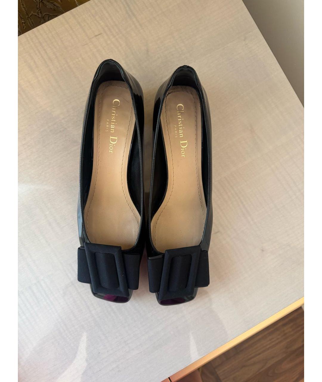 CHRISTIAN DIOR Черные туфли из лакированной кожи, фото 2