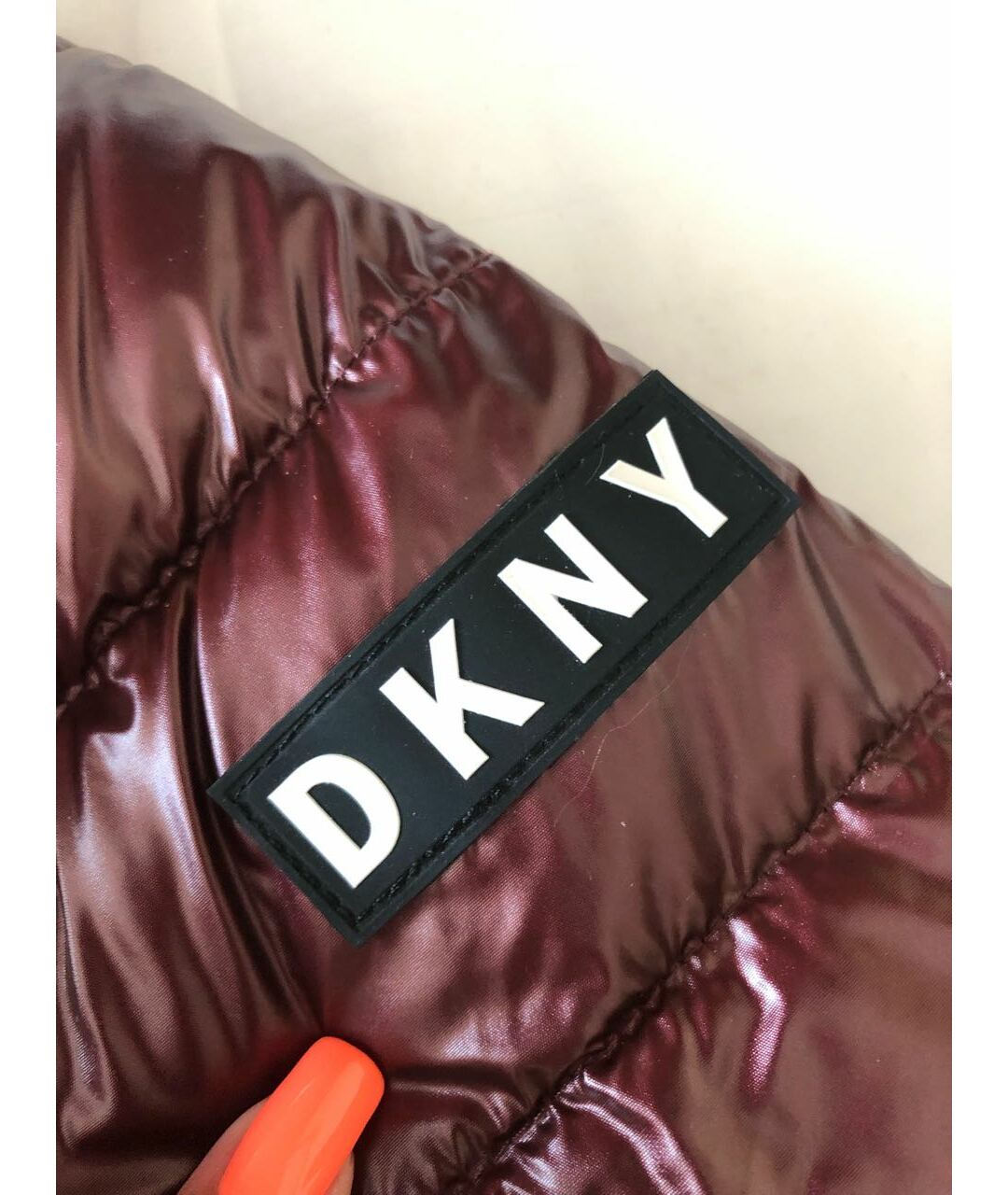 DKNY Бордовый полиэстеровый пуховик, фото 4