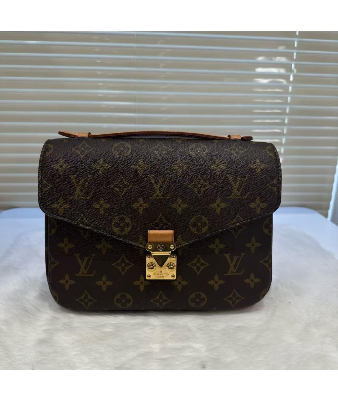 LOUIS VUITTON Коричневая сумка с короткими ручками, фото 6