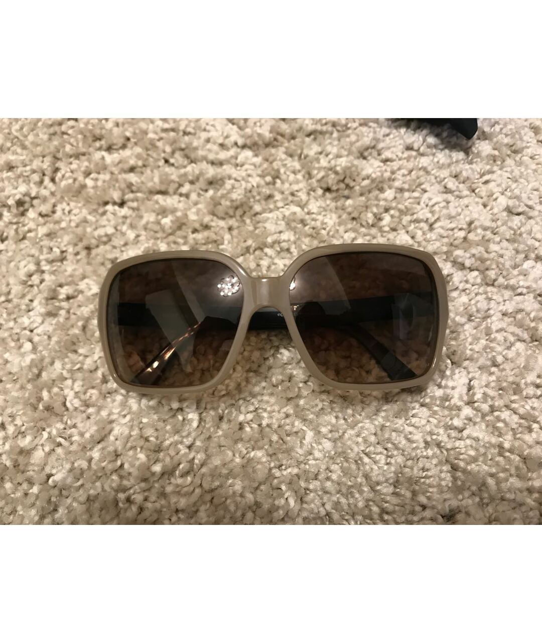 CHANEL PRE-OWNED Бежевые пластиковые солнцезащитные очки, фото 5