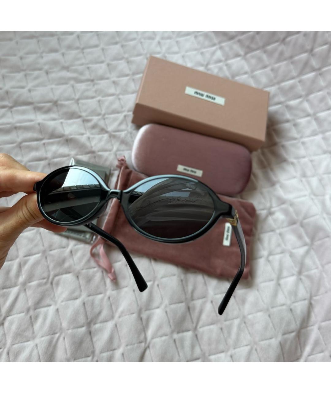 MIU MIU Черные пластиковые солнцезащитные очки, фото 3