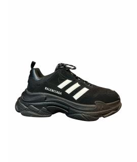 BALENCIAGA Низкие кроссовки / кеды