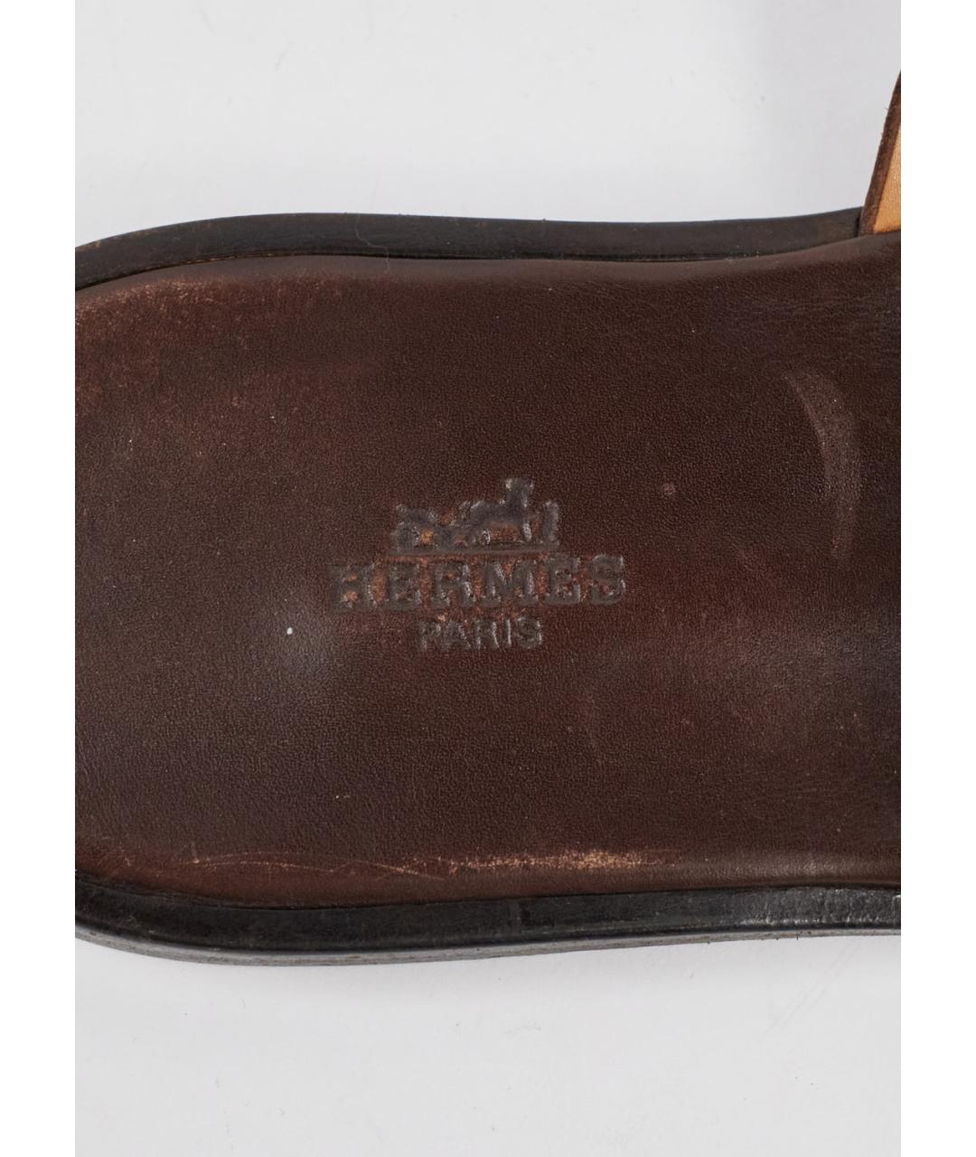 HERMES Коричневые шлепанцы из экзотической кожи, фото 5