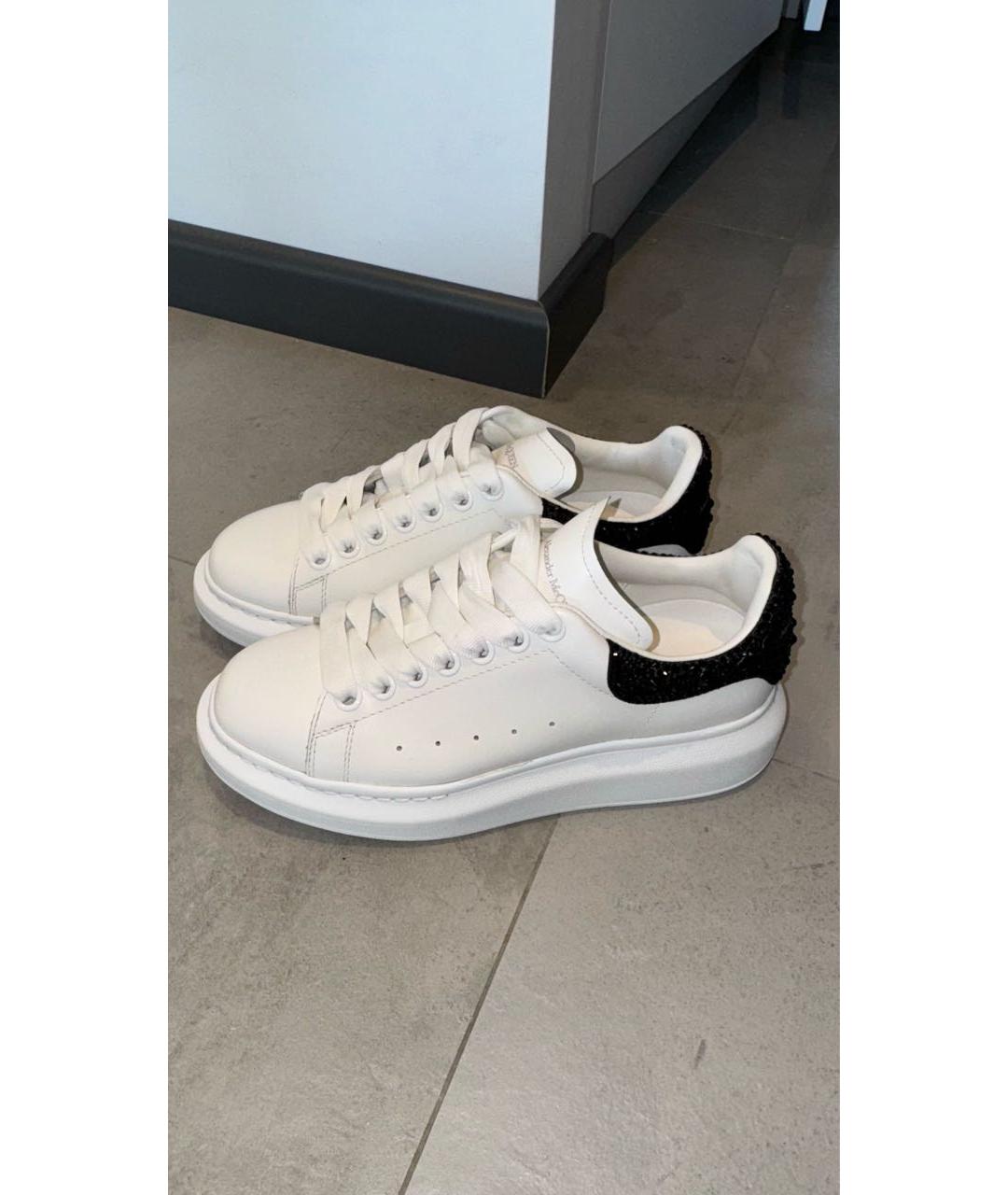 ALEXANDER MCQUEEN Белые кожаные кеды, фото 4