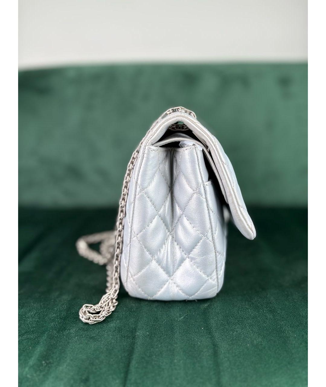 CHANEL Серебряная кожаная сумка через плечо, фото 3
