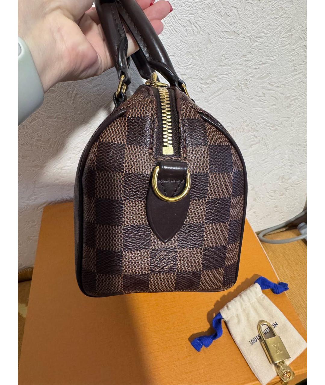 LOUIS VUITTON Коричневая кожаная сумка через плечо, фото 2