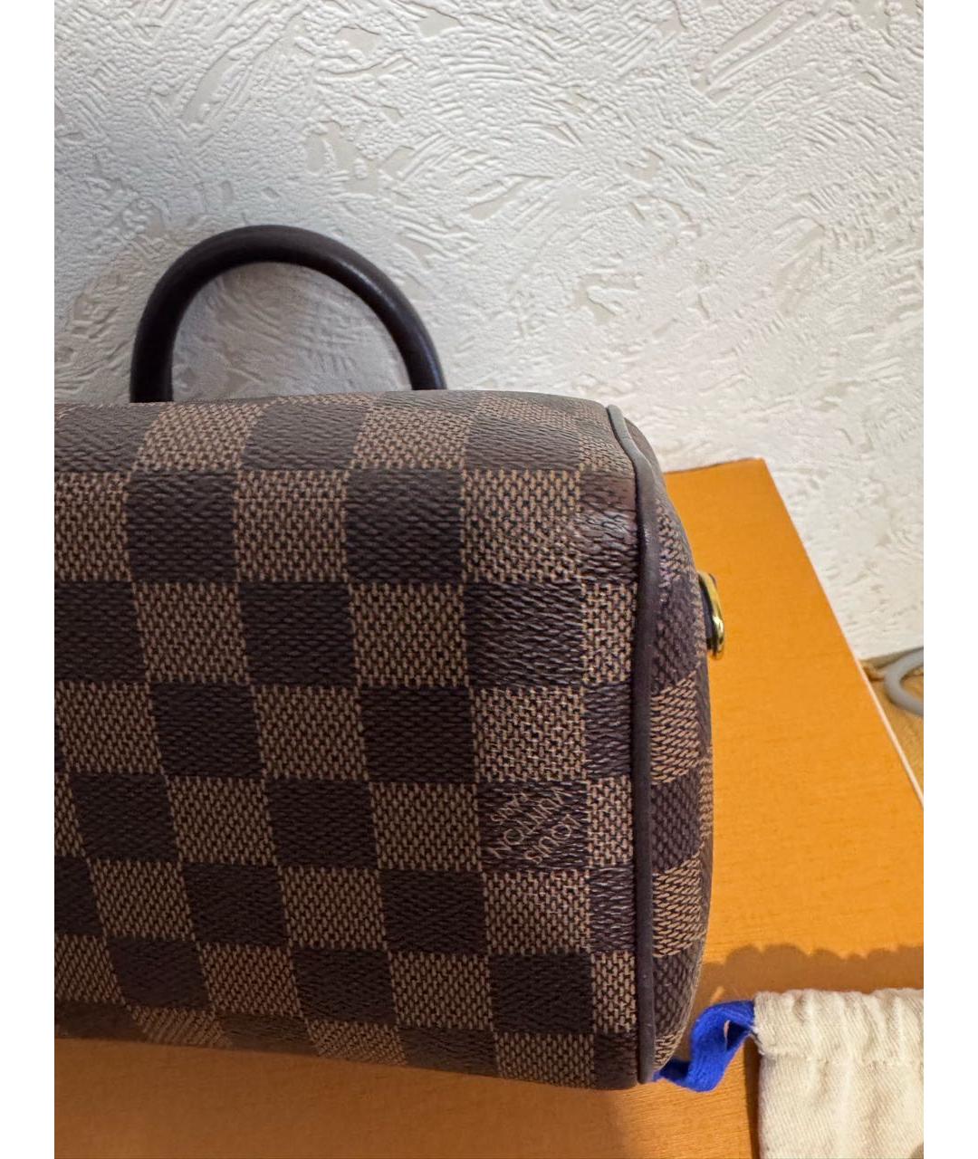 LOUIS VUITTON Коричневая кожаная сумка через плечо, фото 6