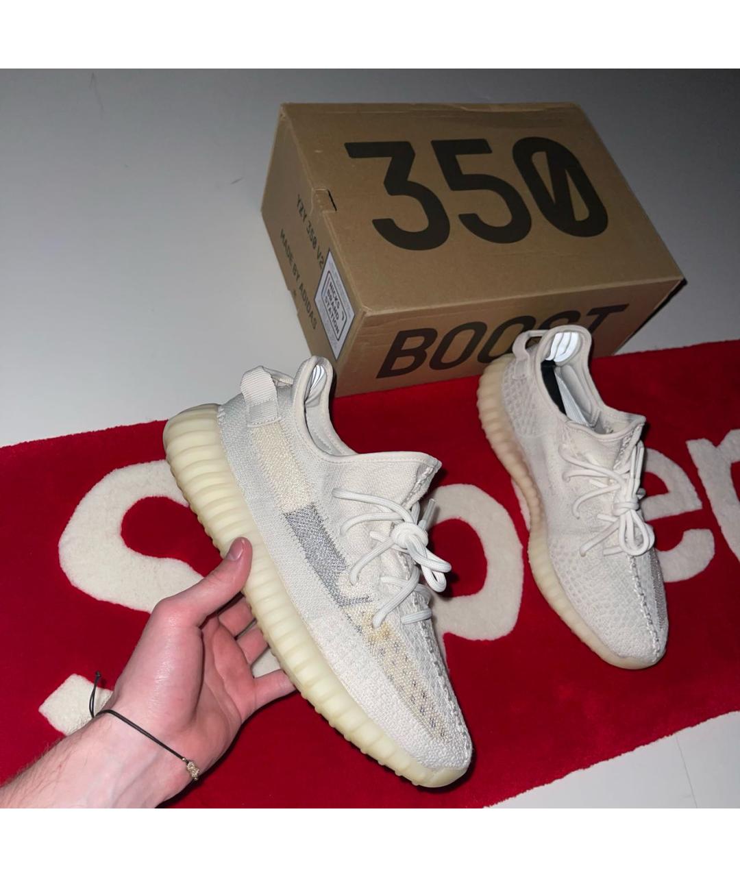 ADIDAS YEEZY Белые текстильные низкие кроссовки / кеды, фото 2