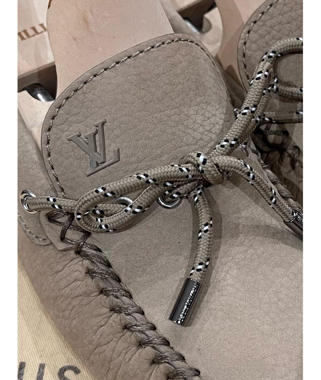 LOUIS VUITTON Бежевые нубуковые мокасины, фото 6