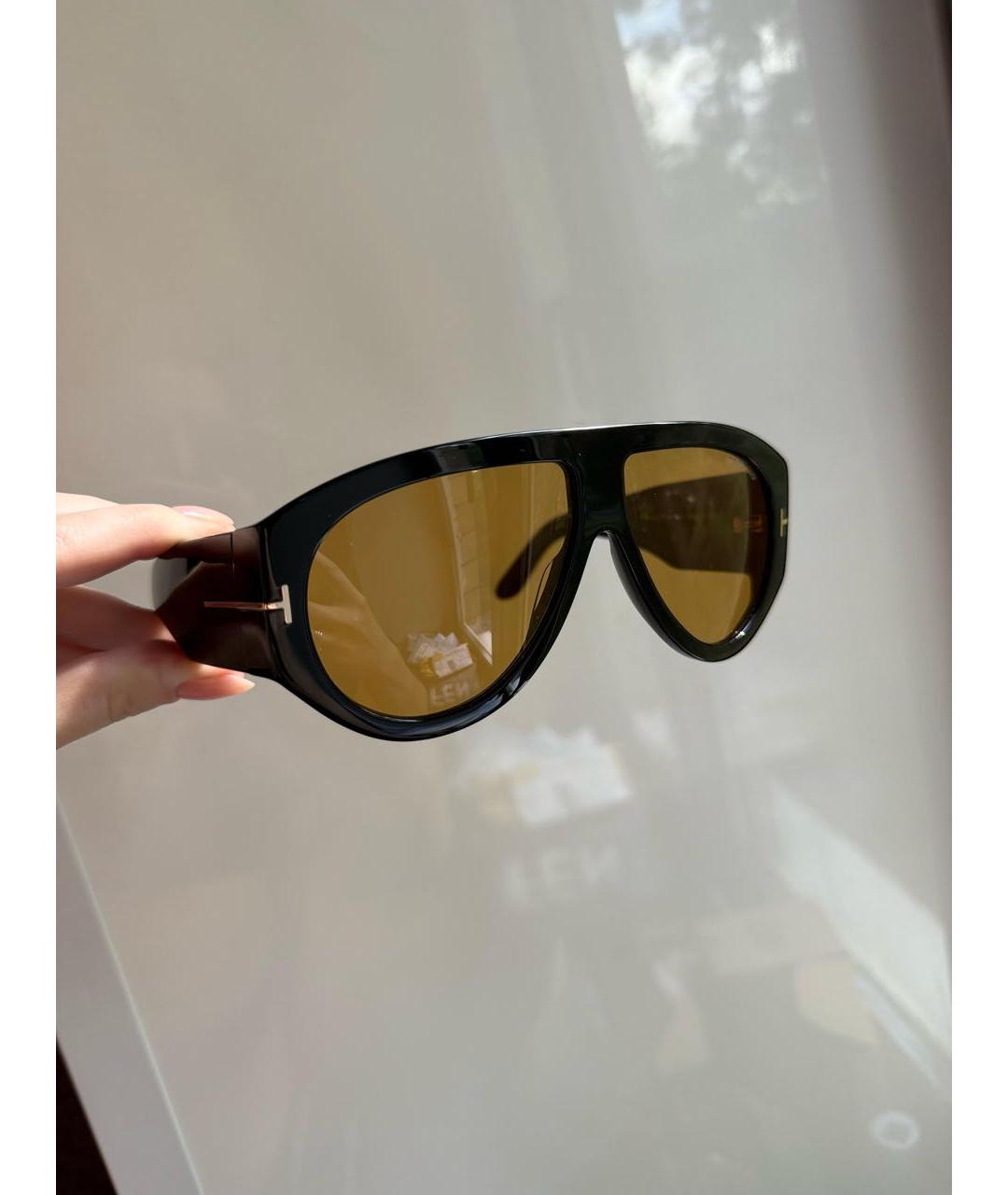 TOM FORD Черные пластиковые солнцезащитные очки, фото 2
