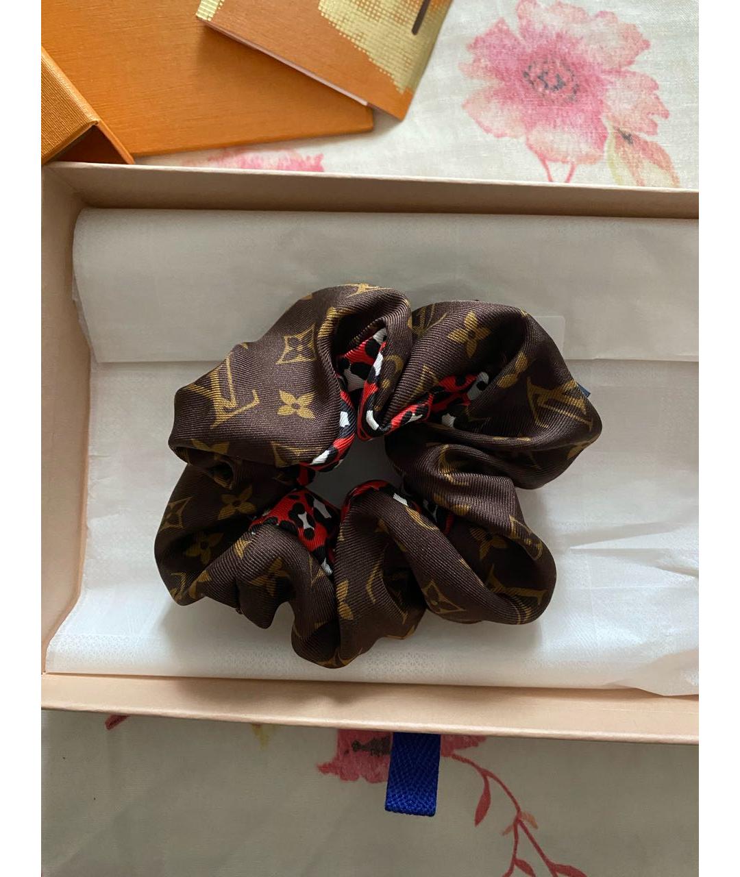 LOUIS VUITTON Коричневая резинка, фото 4