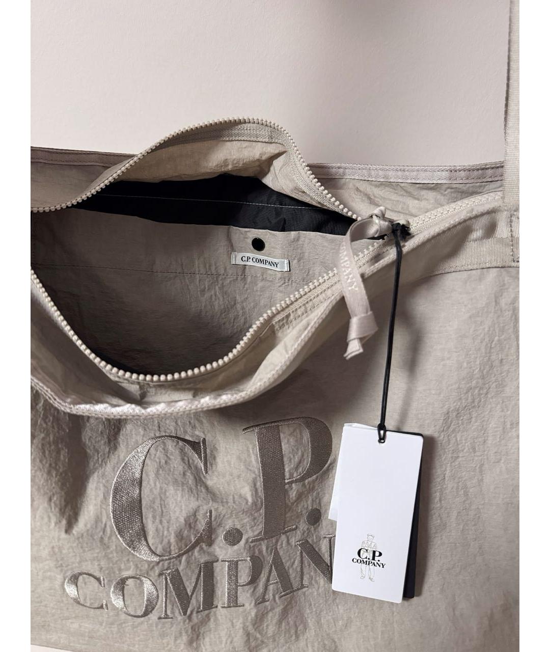 CP COMPANY Бежевая синтетическая сумка на плечо, фото 4