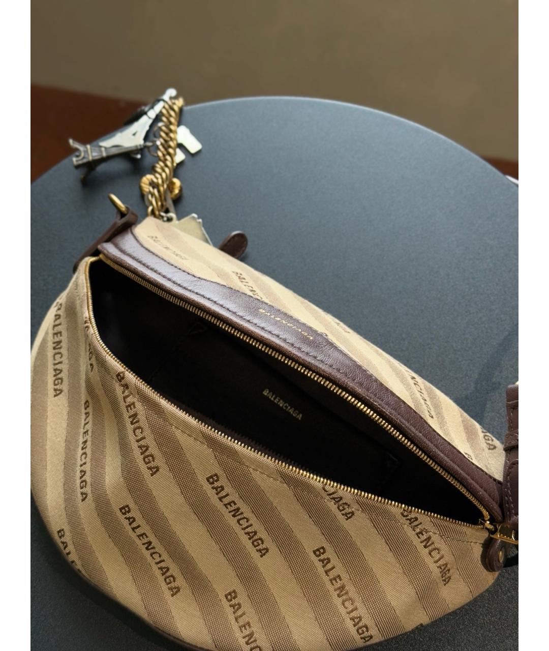 BALENCIAGA Коричневая деним поясная сумка, фото 8