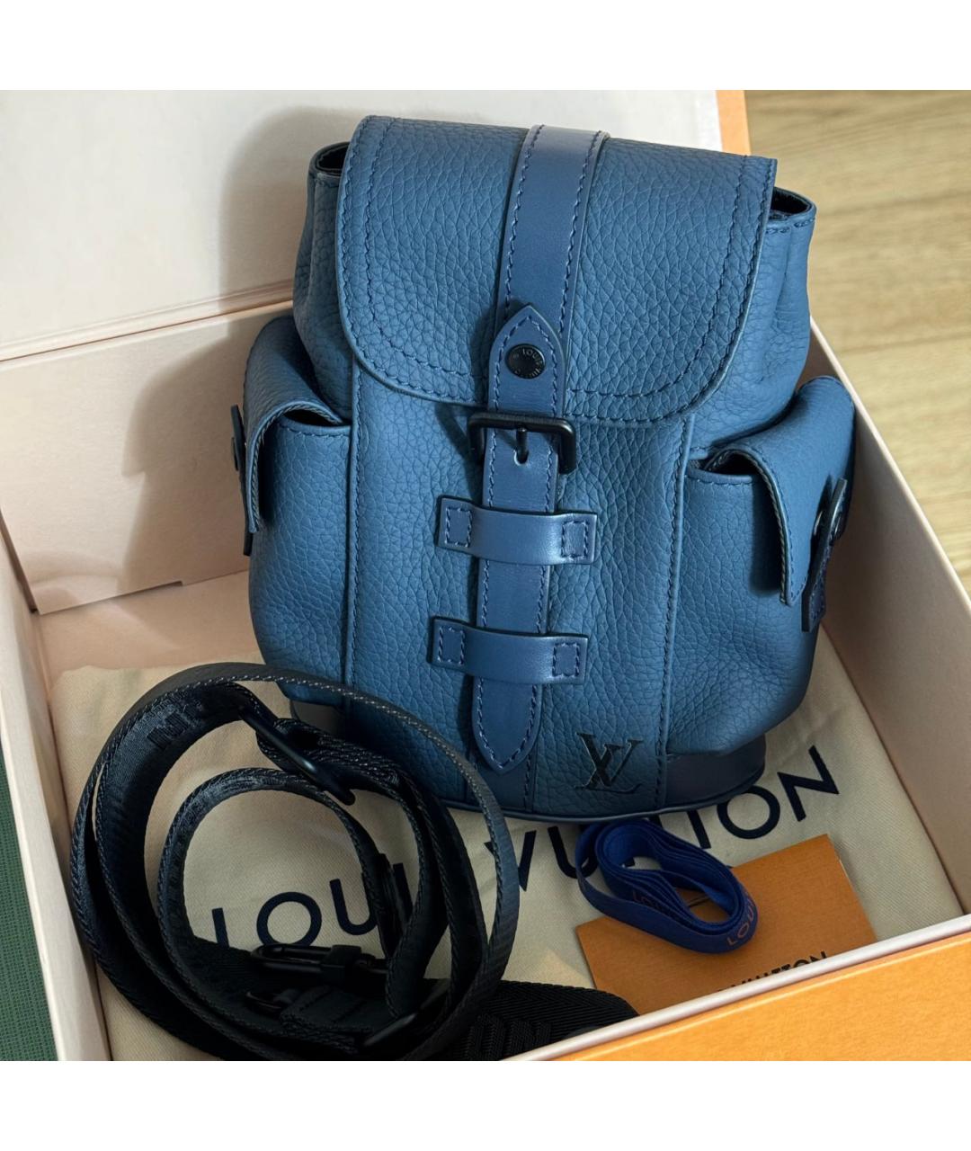 LOUIS VUITTON Темно-синяя кожаная сумка на плечо, фото 5