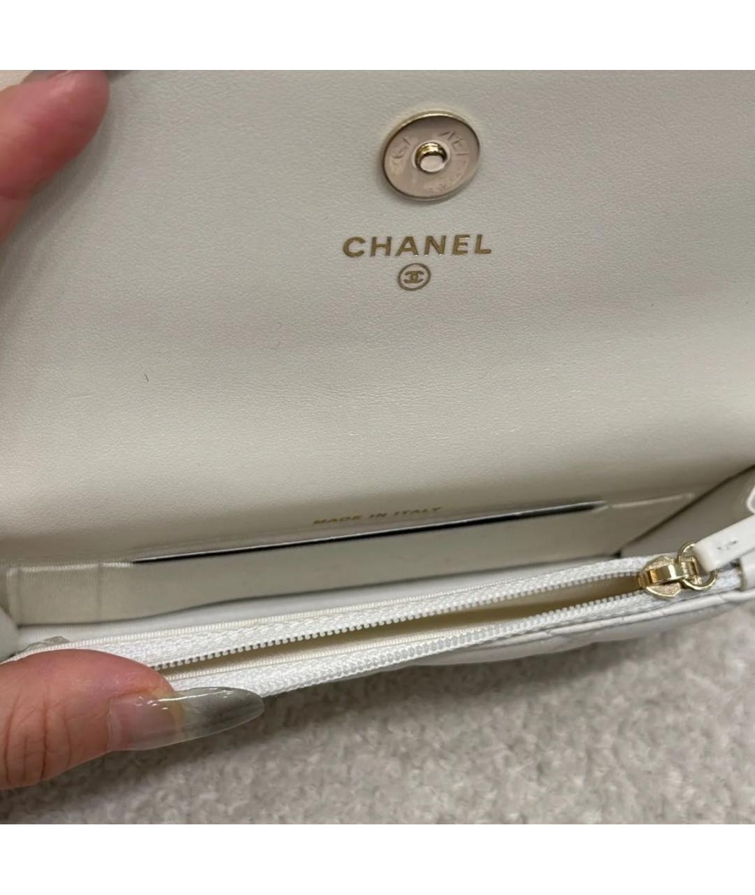 CHANEL Белая кожаная сумка через плечо, фото 6