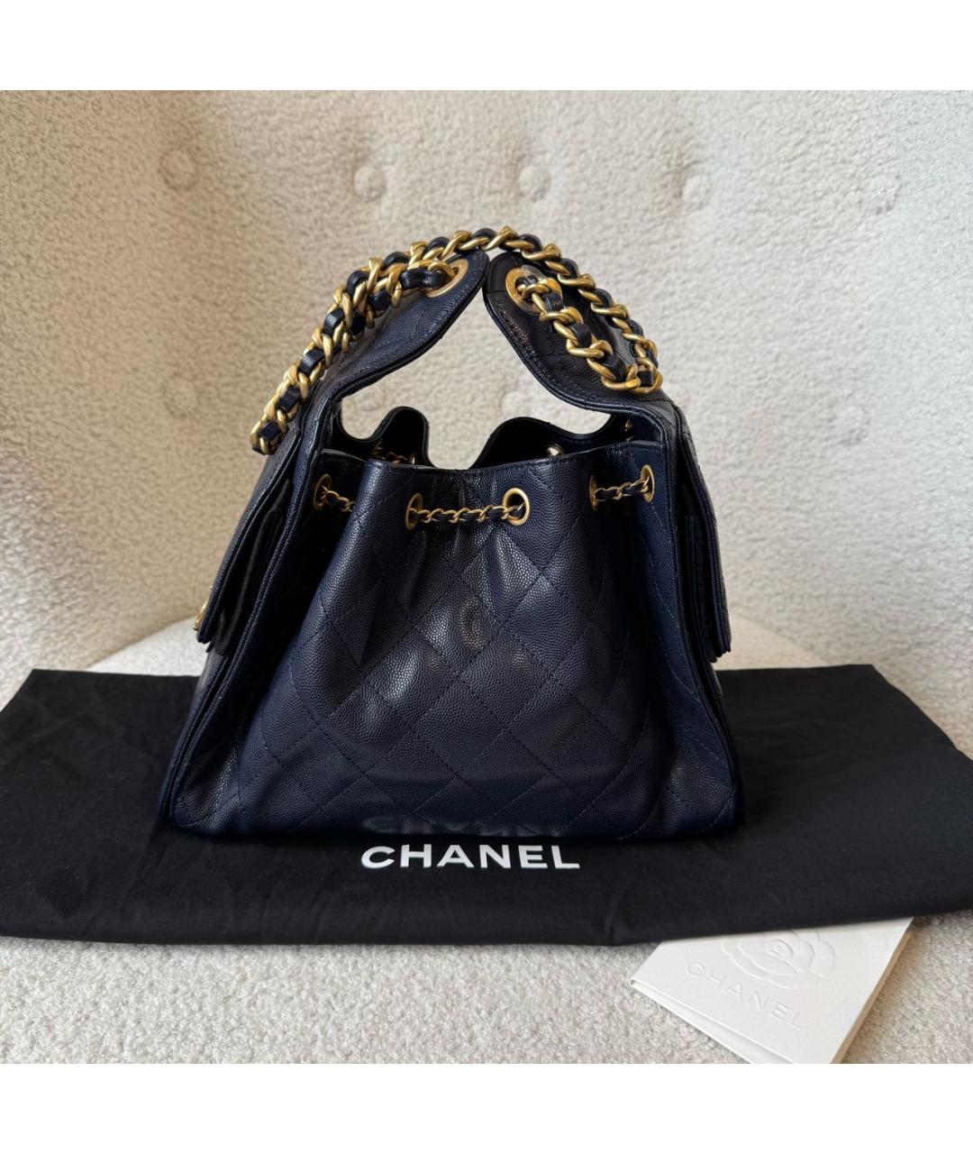 CHANEL Темно-синяя кожаная сумка через плечо, фото 3