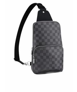 LOUIS VUITTON Барсетка