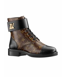 LOUIS VUITTON Ботинки