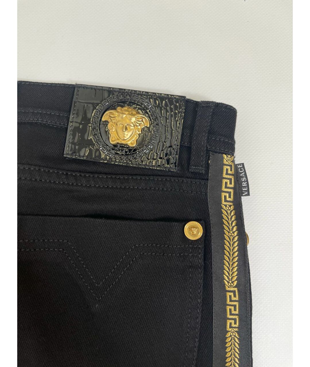 VERSACE Черные хлопковые прямые джинсы, фото 2