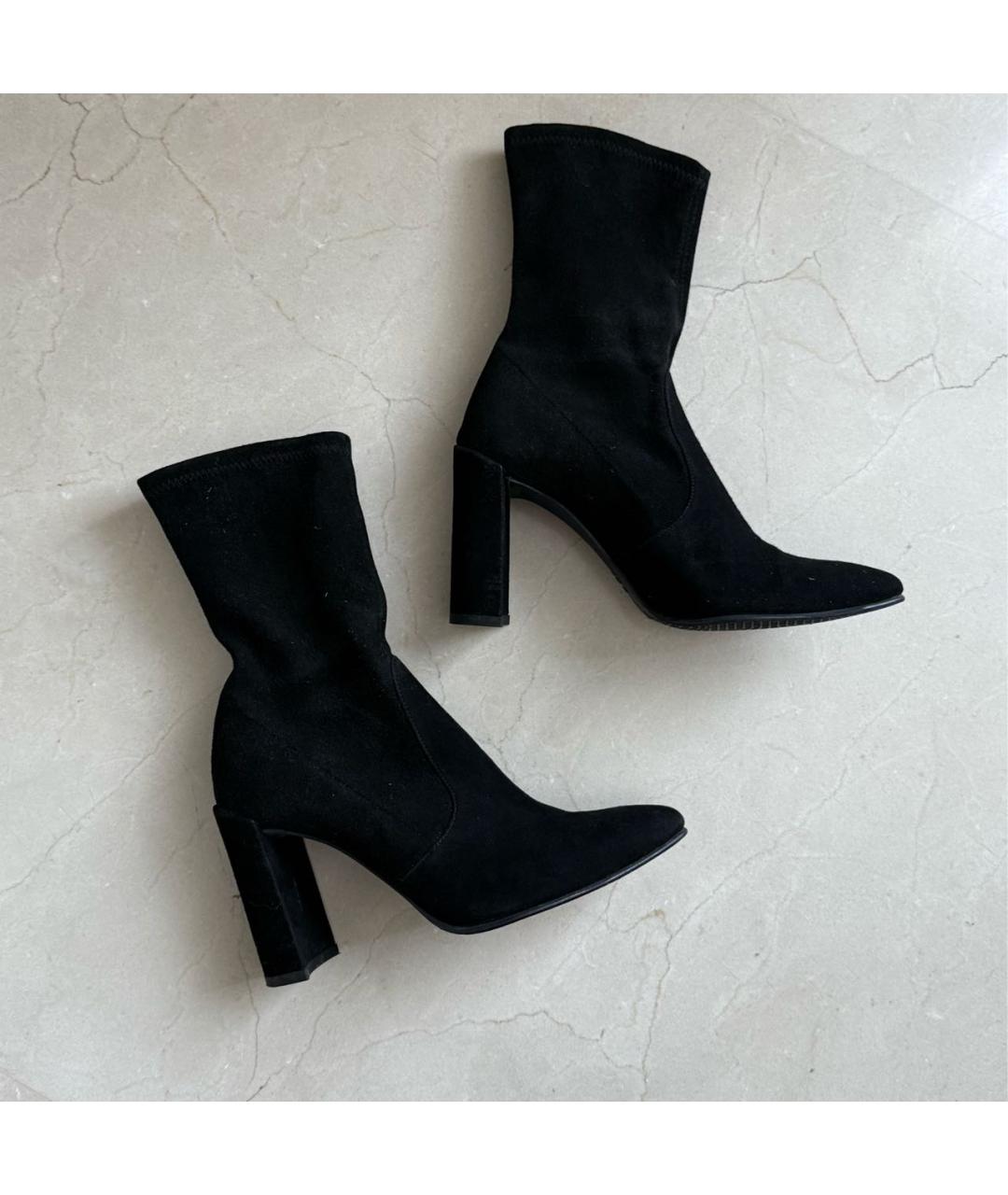 STUART WEITZMAN Черные замшевые ботильоны, фото 6