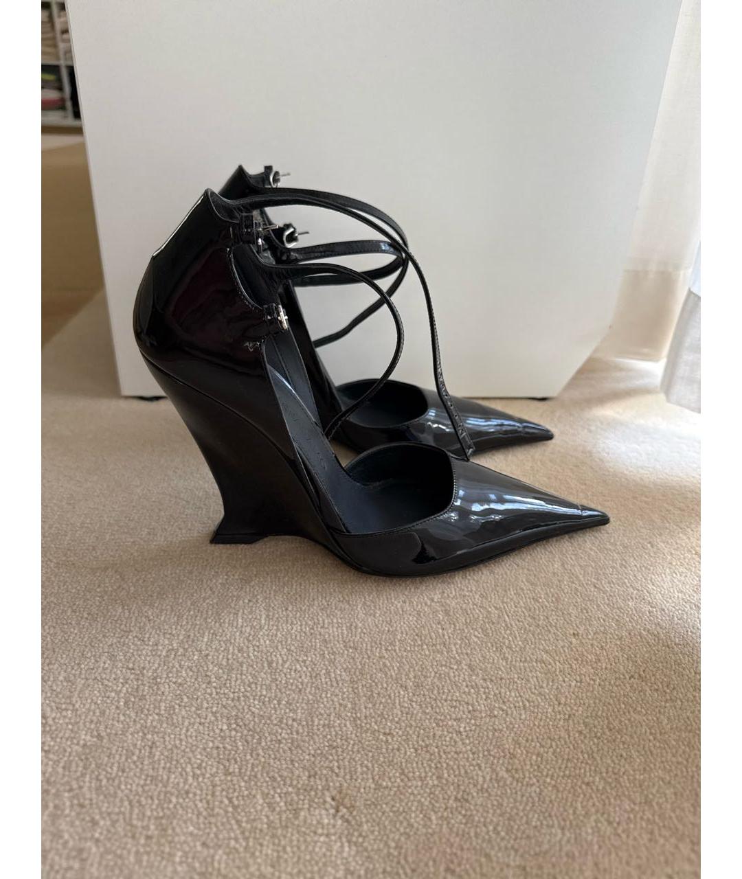 FERRAGAMO Черные туфли из лакированной кожи, фото 5