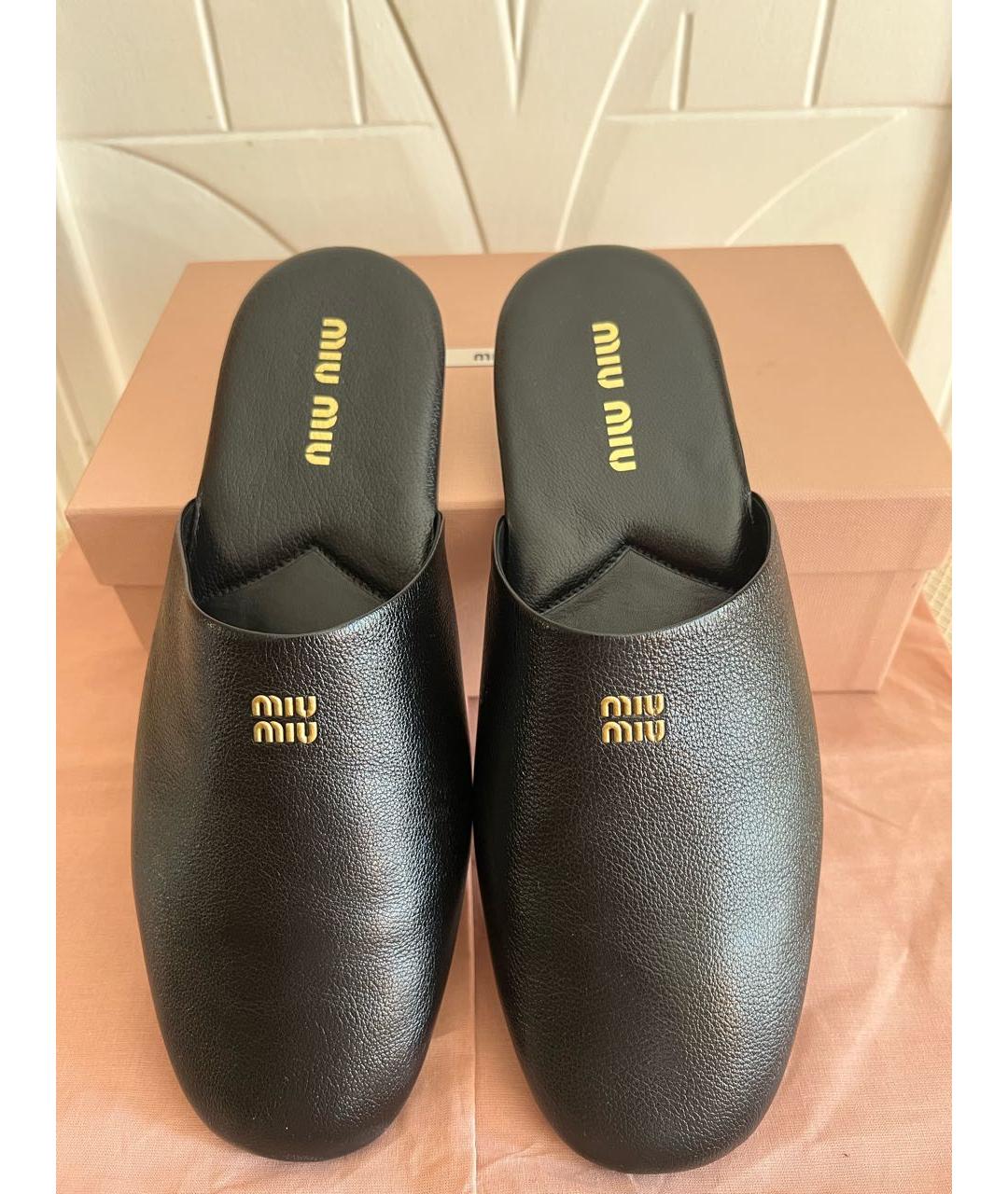 MIU MIU Черные кожаные мюли, фото 5