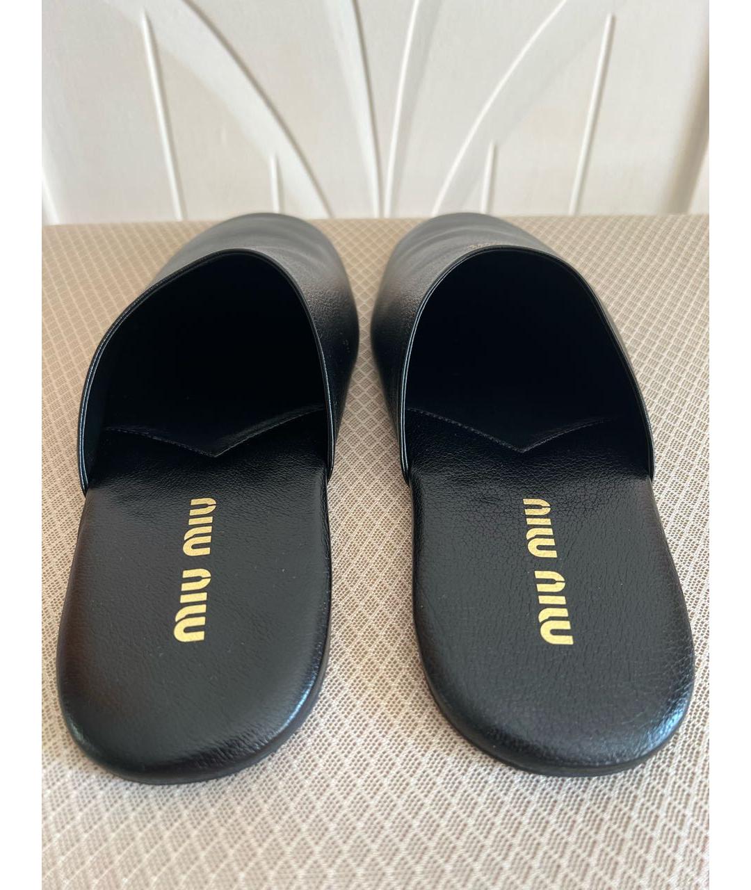 MIU MIU Черные кожаные мюли, фото 4