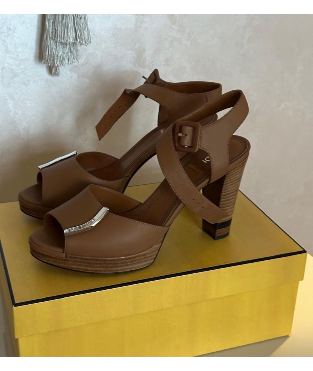 FENDI Коричневые кожаные босоножки, фото 3