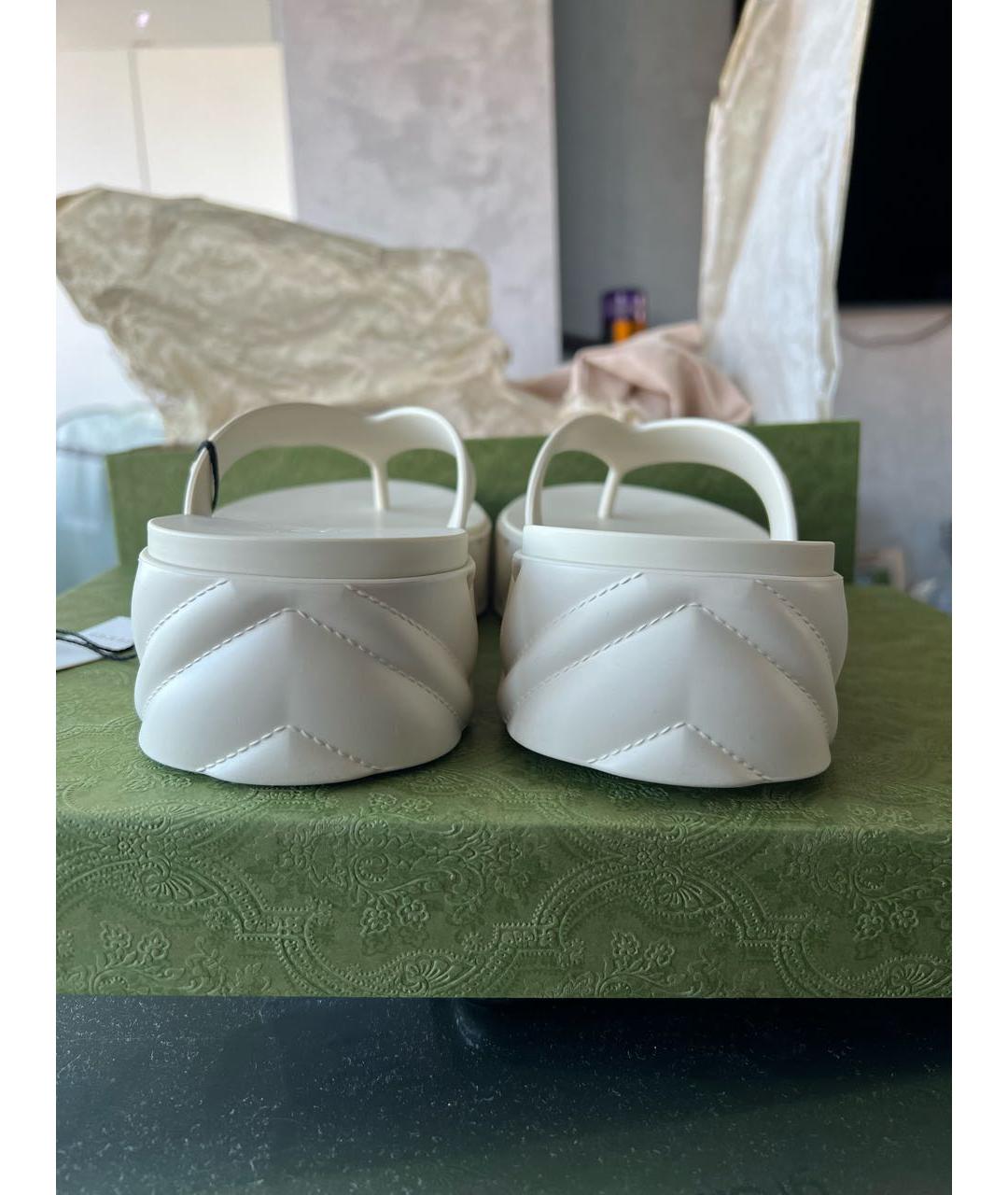 GUCCI Белые резиновые шлепанцы, фото 4