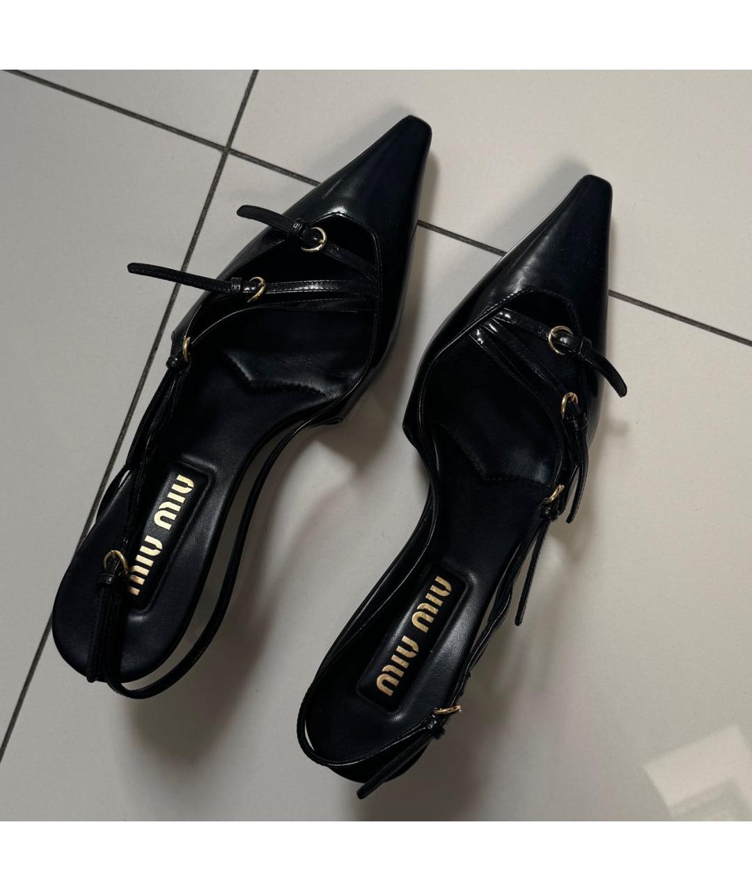MIU MIU Черные кожаные лодочки на низком каблуке, фото 2