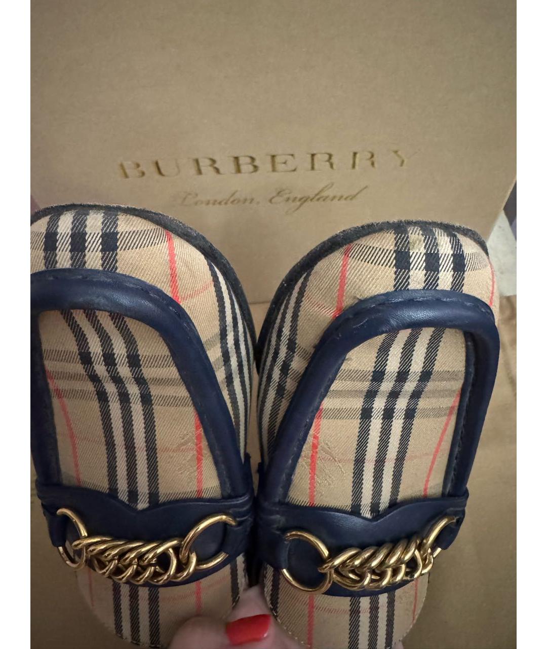 BURBERRY Бежевые текстильные лоферы, фото 6