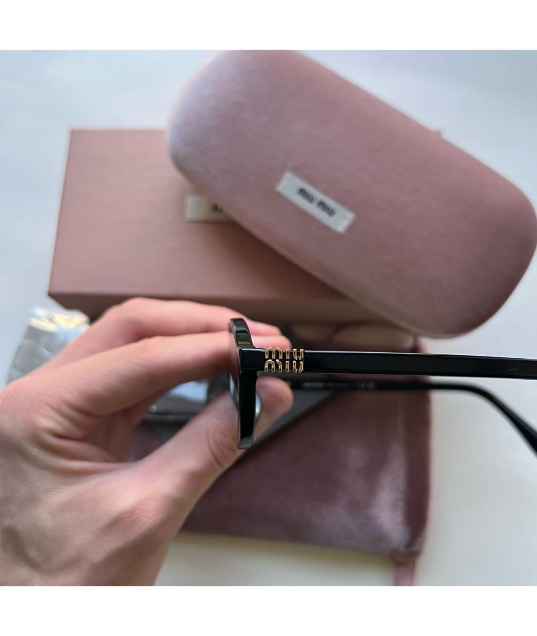 MIU MIU Черные пластиковые солнцезащитные очки, фото 5