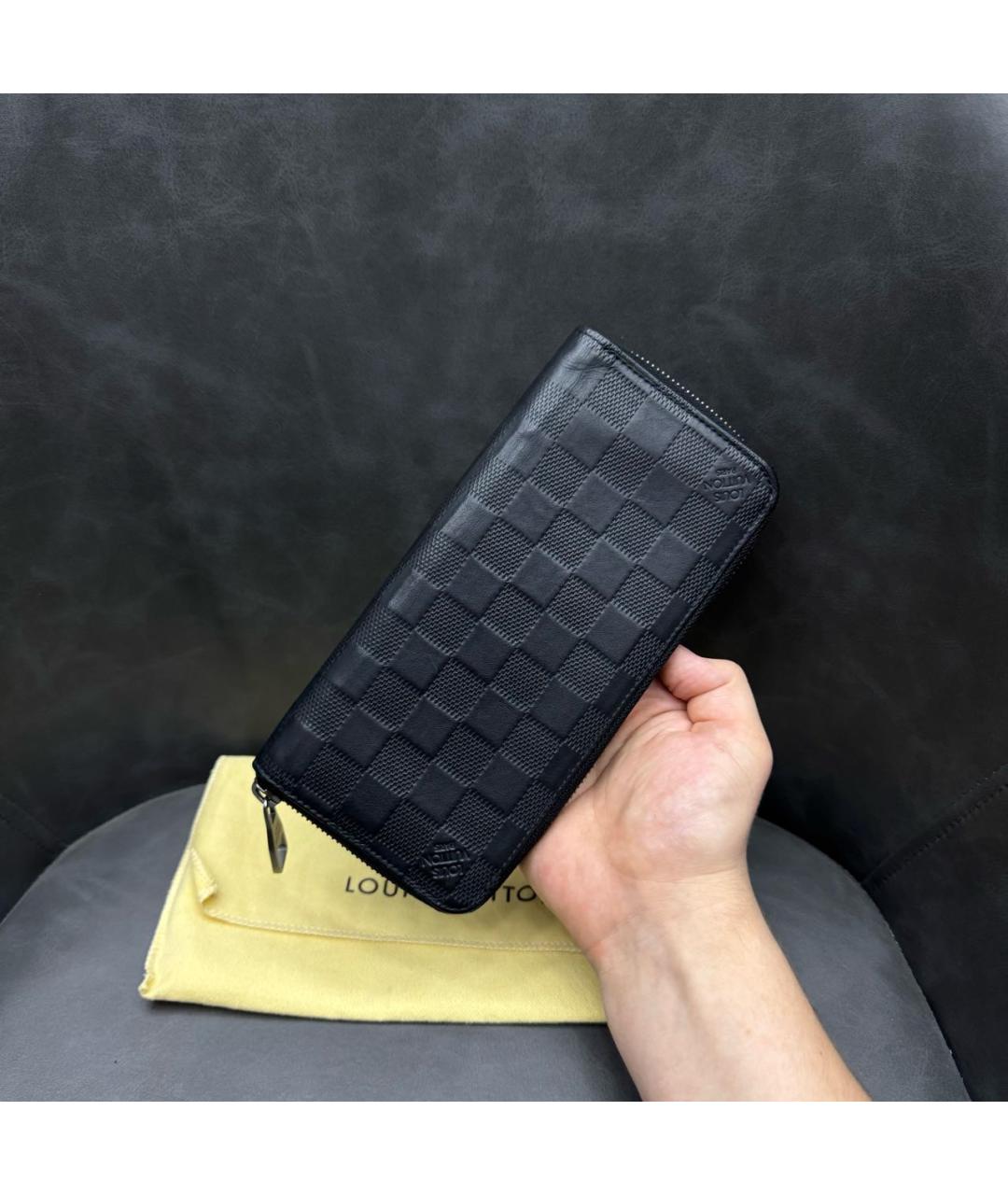 LOUIS VUITTON Черный кожаный кошелек, фото 7