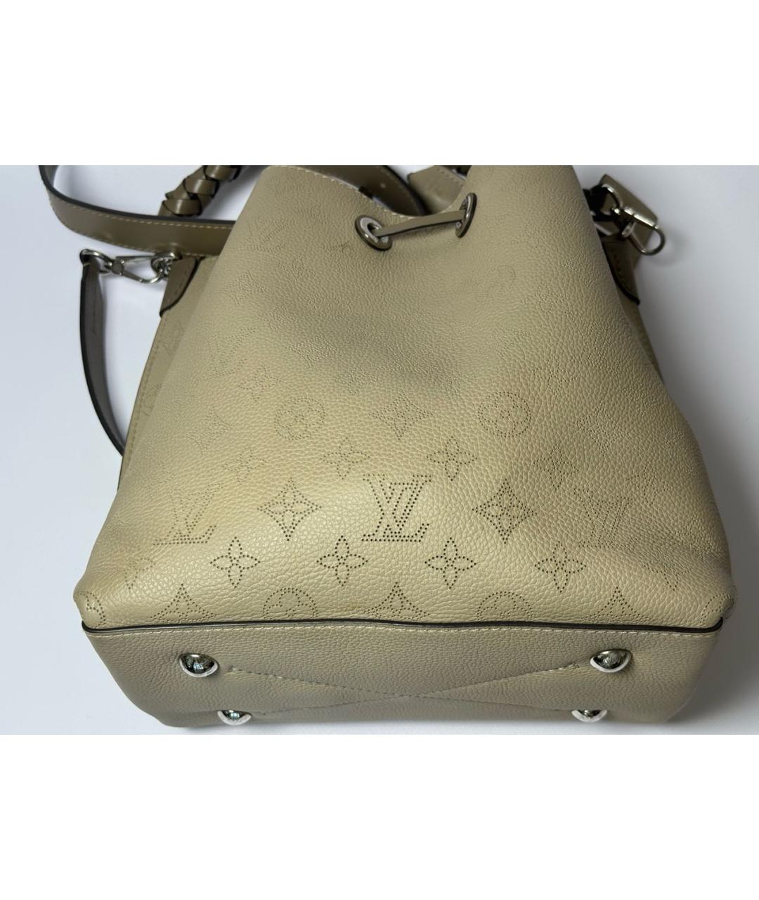 LOUIS VUITTON Серая кожаная сумка с короткими ручками, фото 7